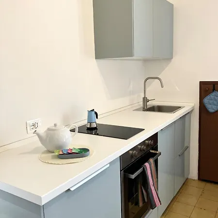 Apartment Casa Giulia Brenzone sul Garda